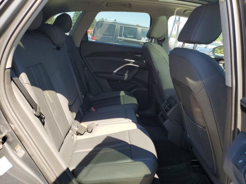 2025 AUDI Q5 PREMIUM PLUS — Фото 11 из 13