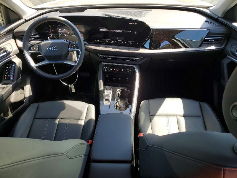 2025 AUDI Q5 PREMIUM PLUS — Фото 8 из 13