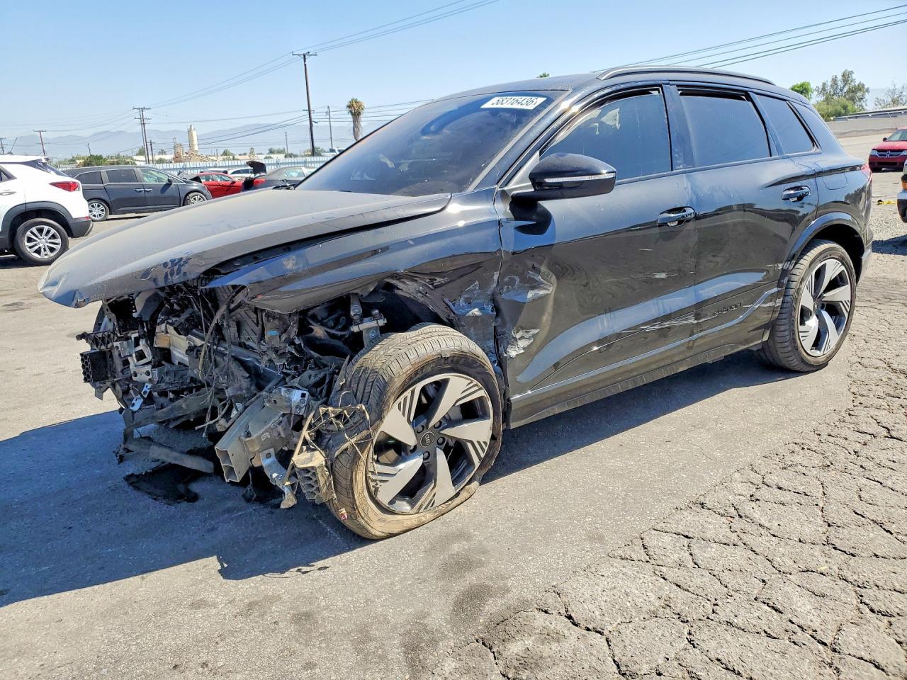 2025 AUDI Q6 E-TRON WA124BGF0SA033106