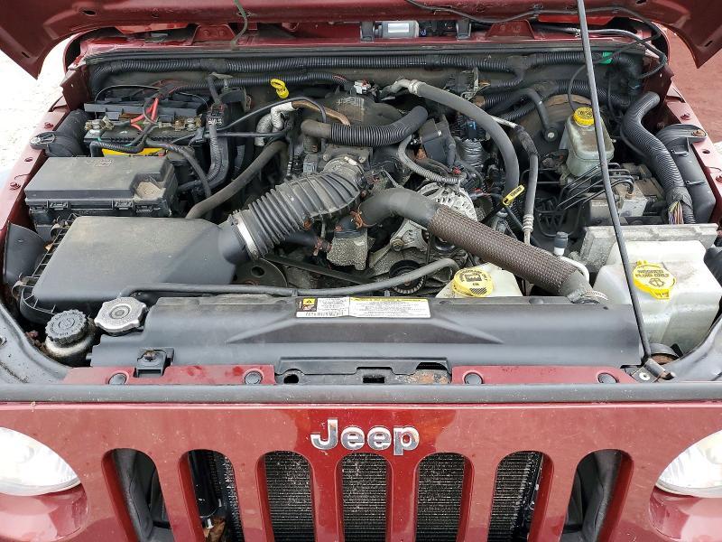 2010 JEEP WRANGLER UNLIMITED SPORT — Фото 12 из 13
