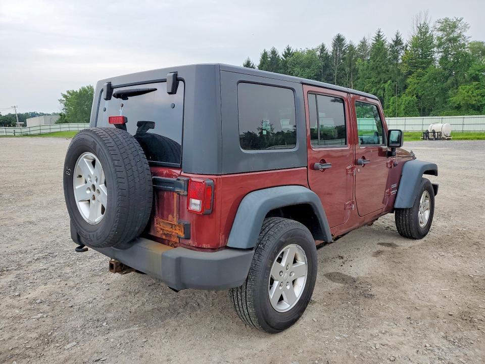 2010 JEEP WRANGLER UNLIMITED SPORT — Фото 3 из 13