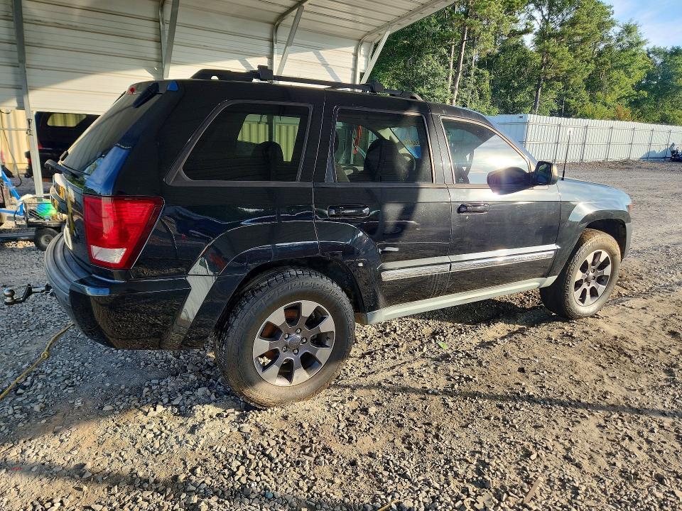 2010 JEEP GRAND CHEROKEE LAREDO — Фото 3 из 13