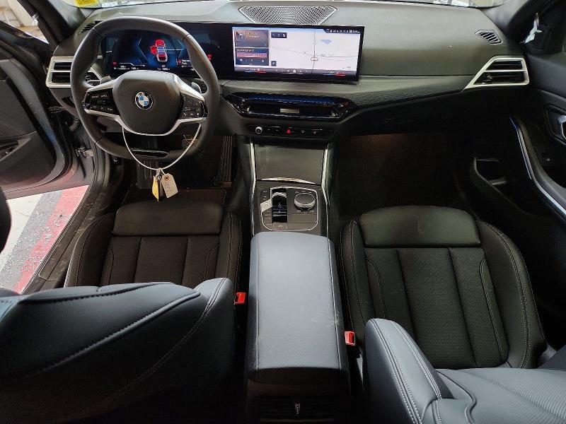 2025 BMW 330XI — Фото 8 из 12