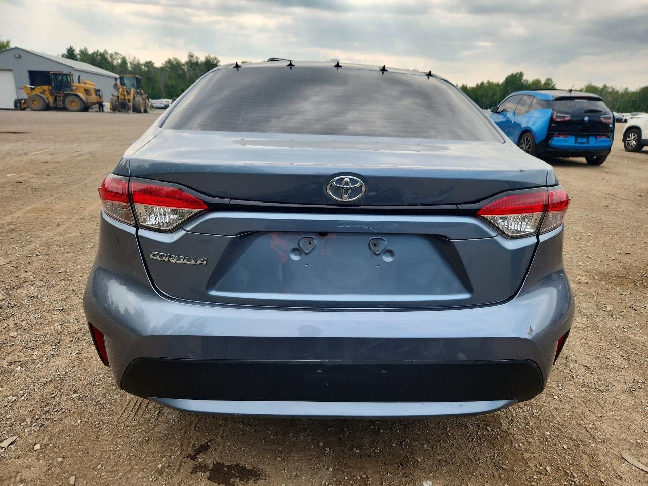 2020 TOYOTA COROLLA LE — Фото 6 из 13