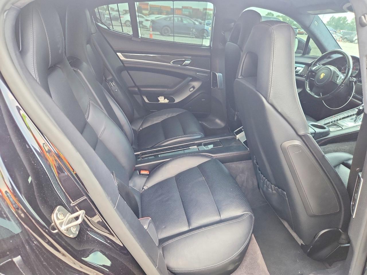 WP0AF2A79GL081387 2016 PORSCHE PANAMERA photo no. 10