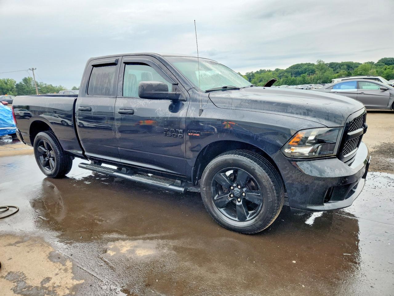 2016 RAM 1500 ST — Фото 4 из 12