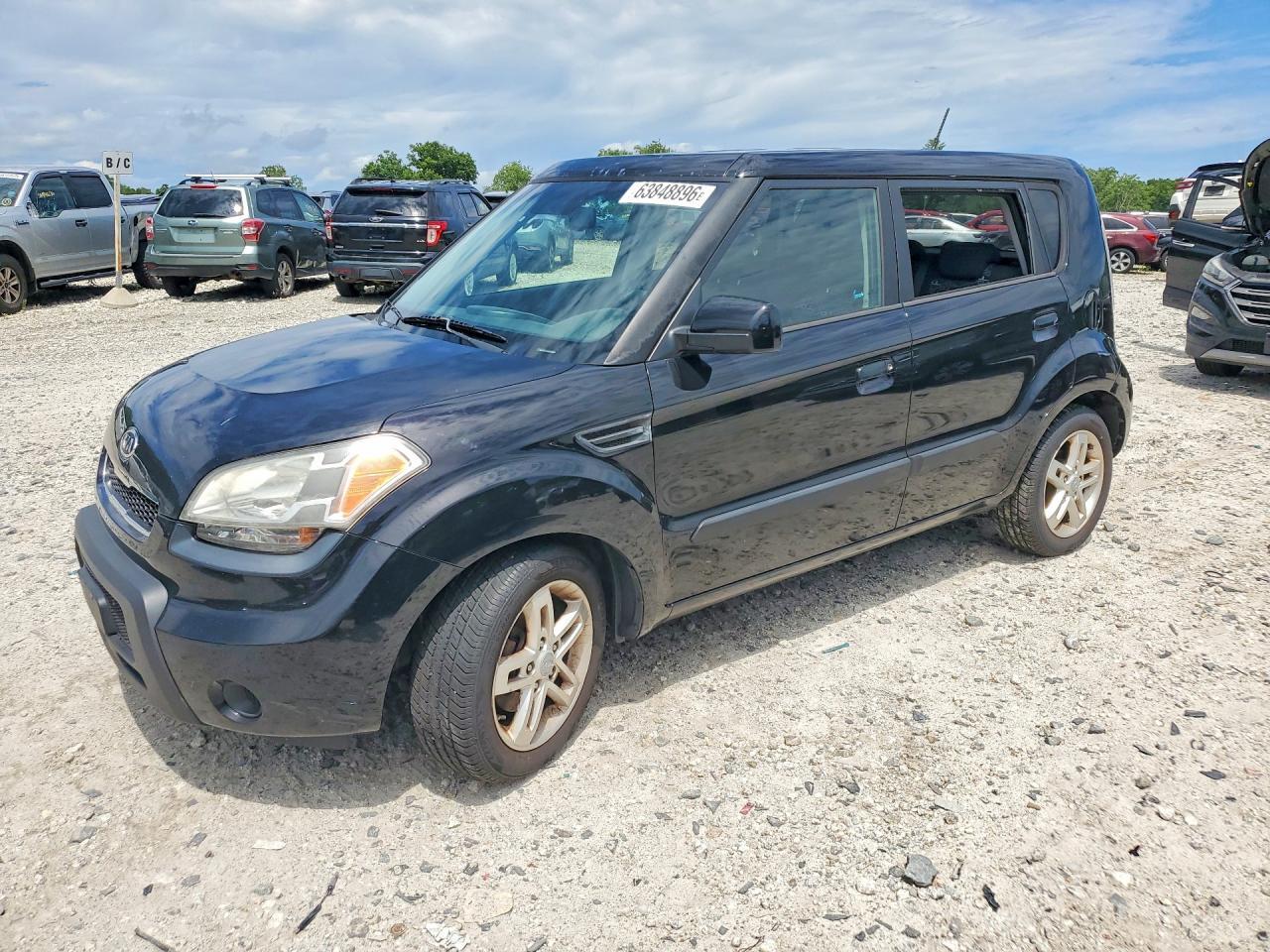 KNDJT2A20A7184064 2010 KIA SOUL photo no. 1