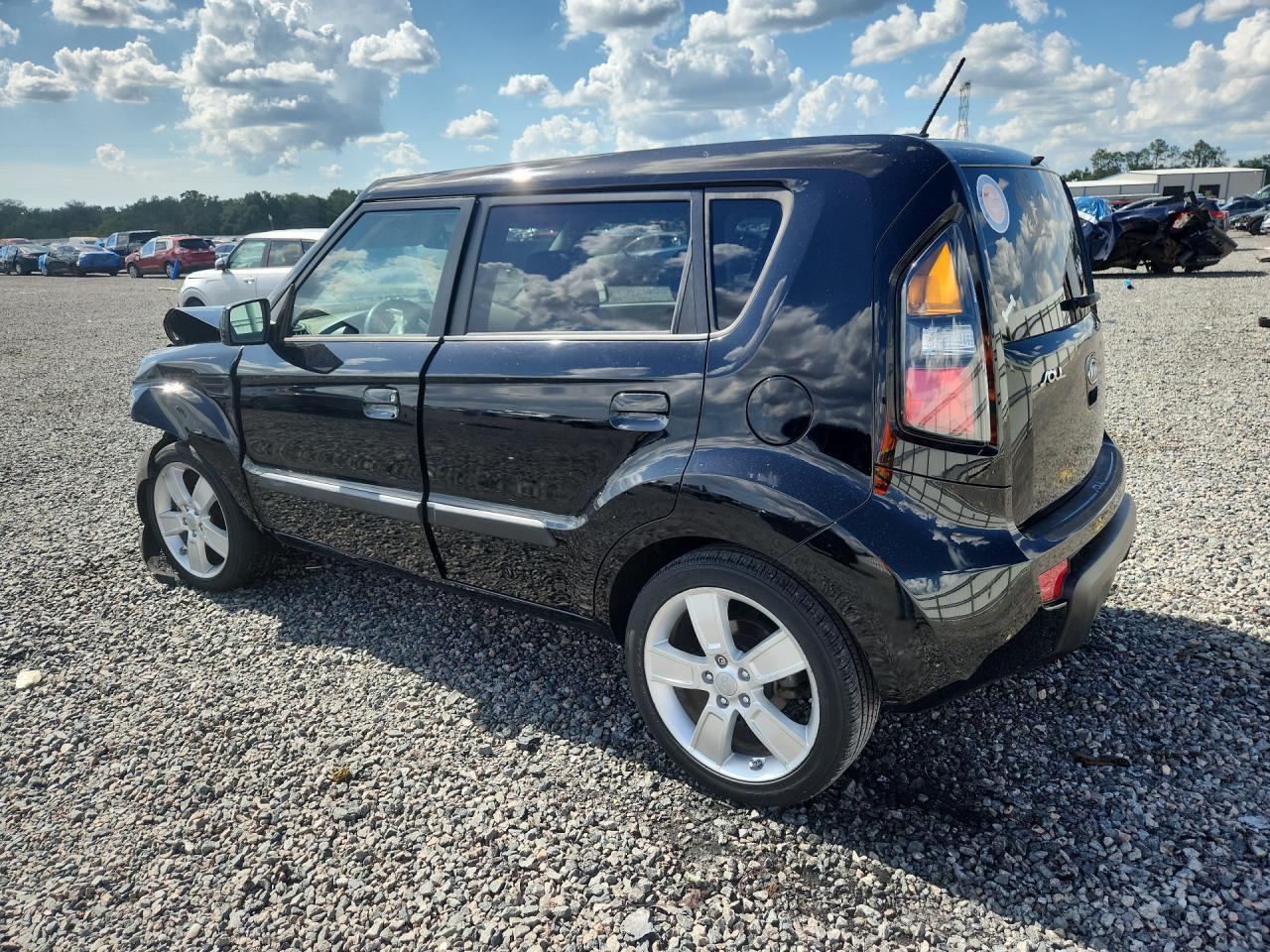 2010 KIA SOUL + — Фото 2 из 12