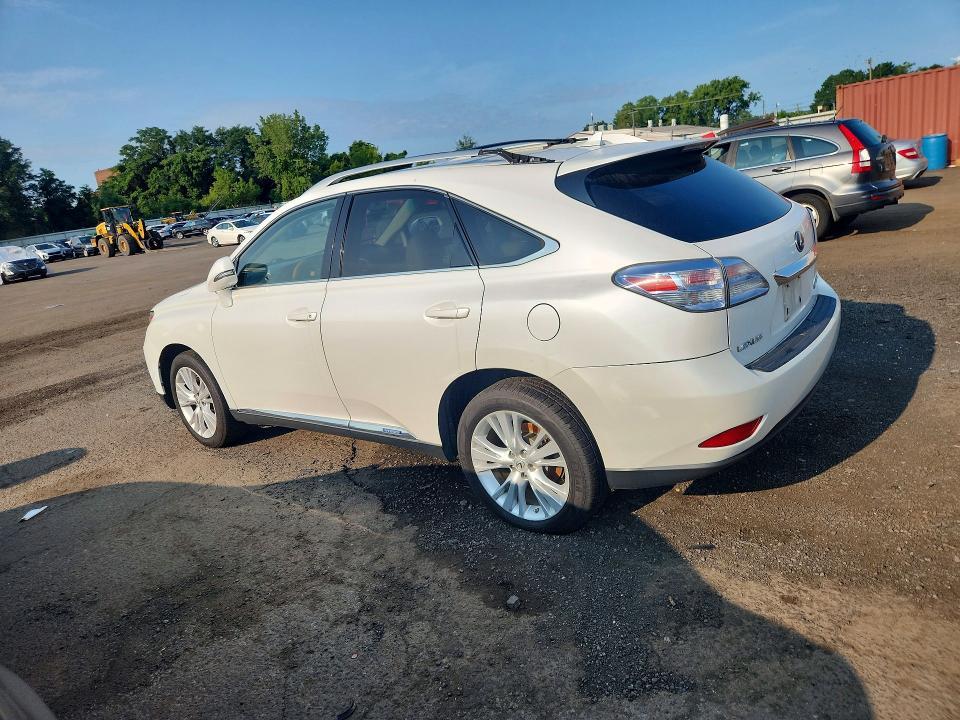 2010 LEXUS RX 450H — Фото 2 из 13
