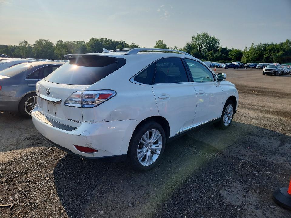 2010 LEXUS RX 450H — Фото 3 из 13