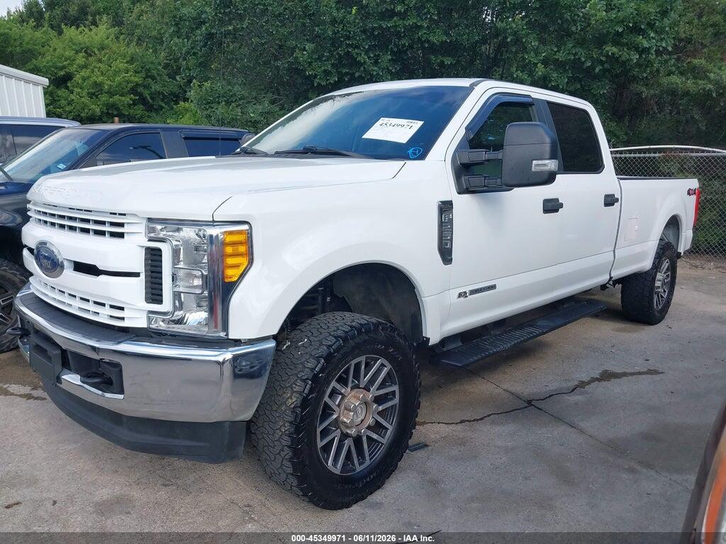 1FT7W2BT9HED04653 2017 FORD F-250 photo no. 2