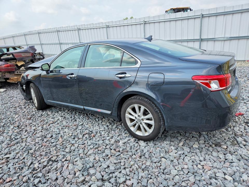 2010 LEXUS ES 350 — Фото 2 из 12
