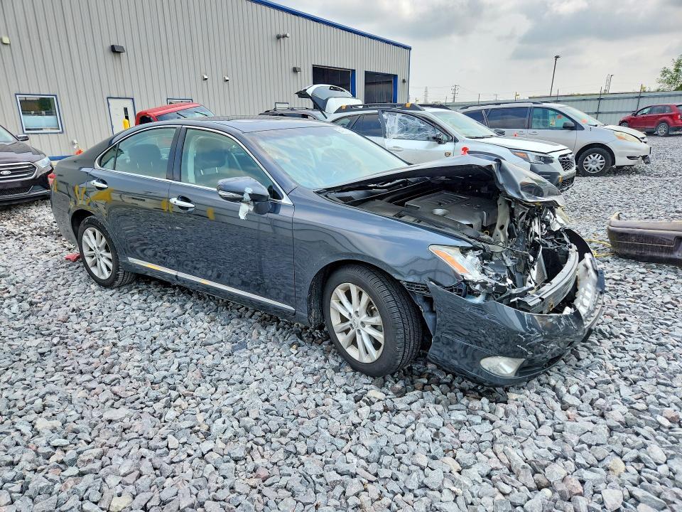 2010 LEXUS ES 350 — Фото 4 из 12