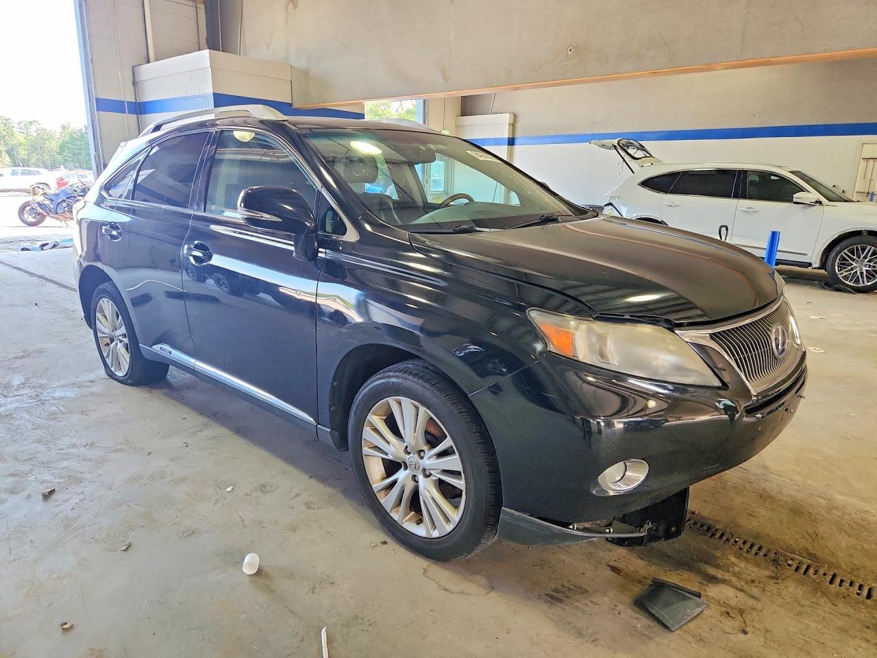 2010 LEXUS RX 450H — Фото 4 из 13