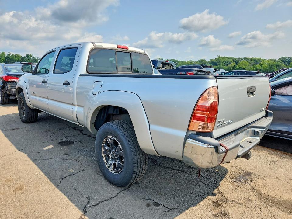 2007 TOYOTA TACOMA DOUBLE CAB LONG BED — Фото 2 из 12