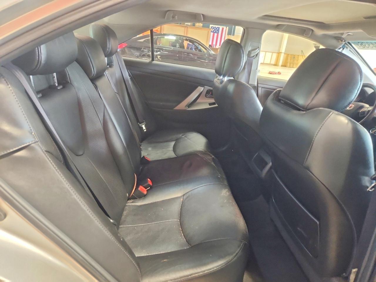 2007 TOYOTA CAMRY SE V6 — Фото 10 из 12