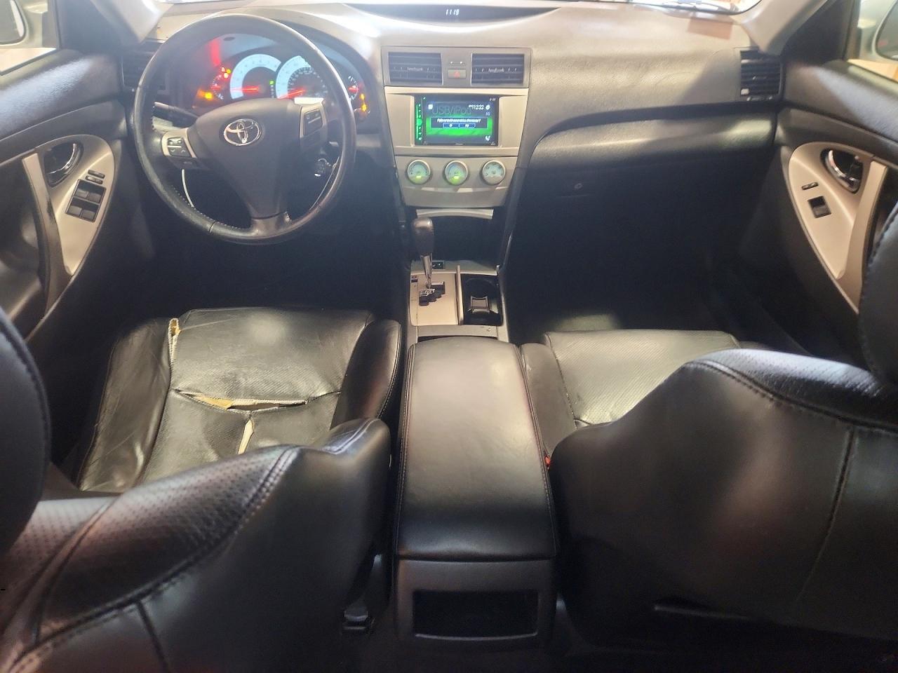 2007 TOYOTA CAMRY SE V6 — Фото 8 из 12