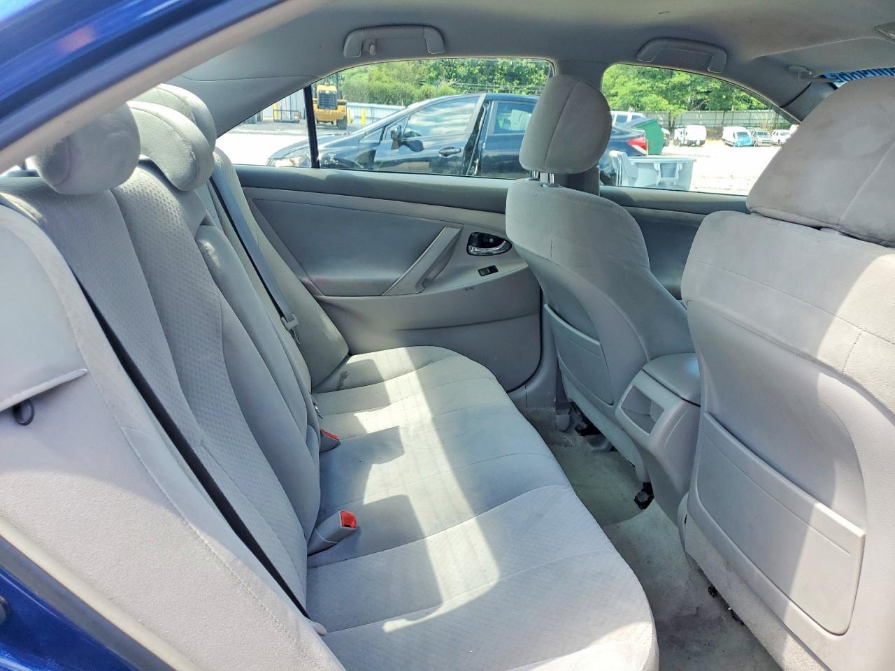 2007 TOYOTA CAMRY LE V6 — Фото 10 из 12