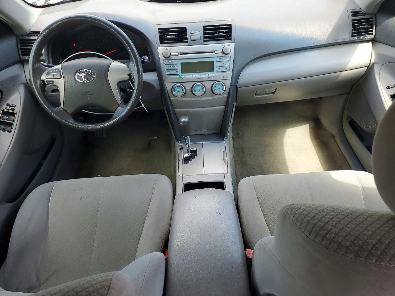 2007 TOYOTA CAMRY LE V6 — Фото 8 из 12