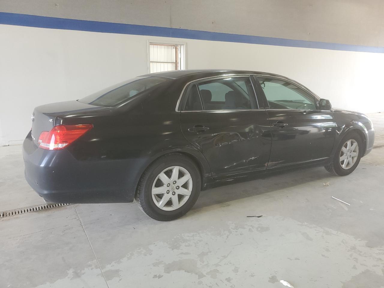 2007 TOYOTA AVALON XL — Фото 3 из 12