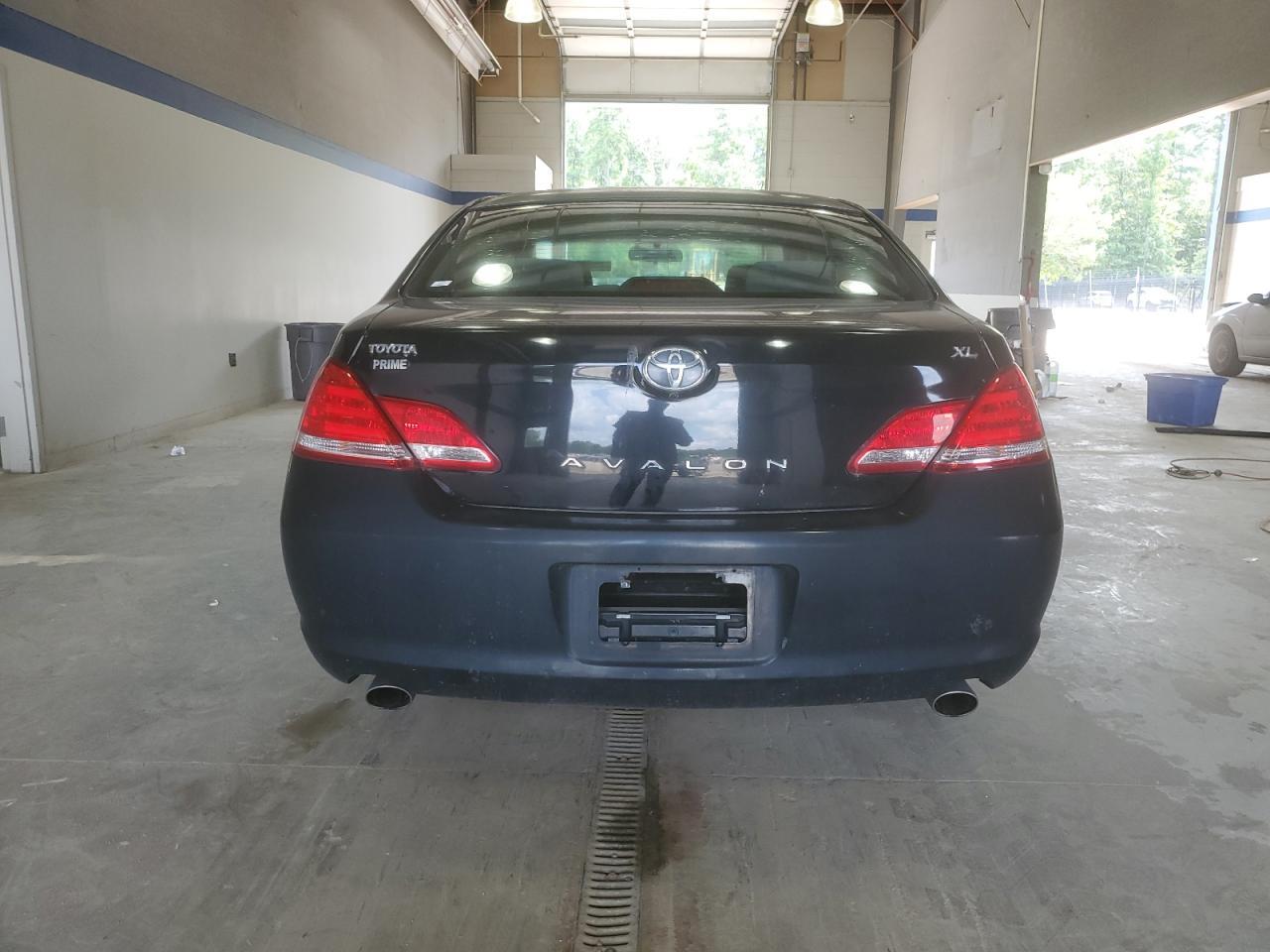 2007 TOYOTA AVALON XL — Фото 6 из 12