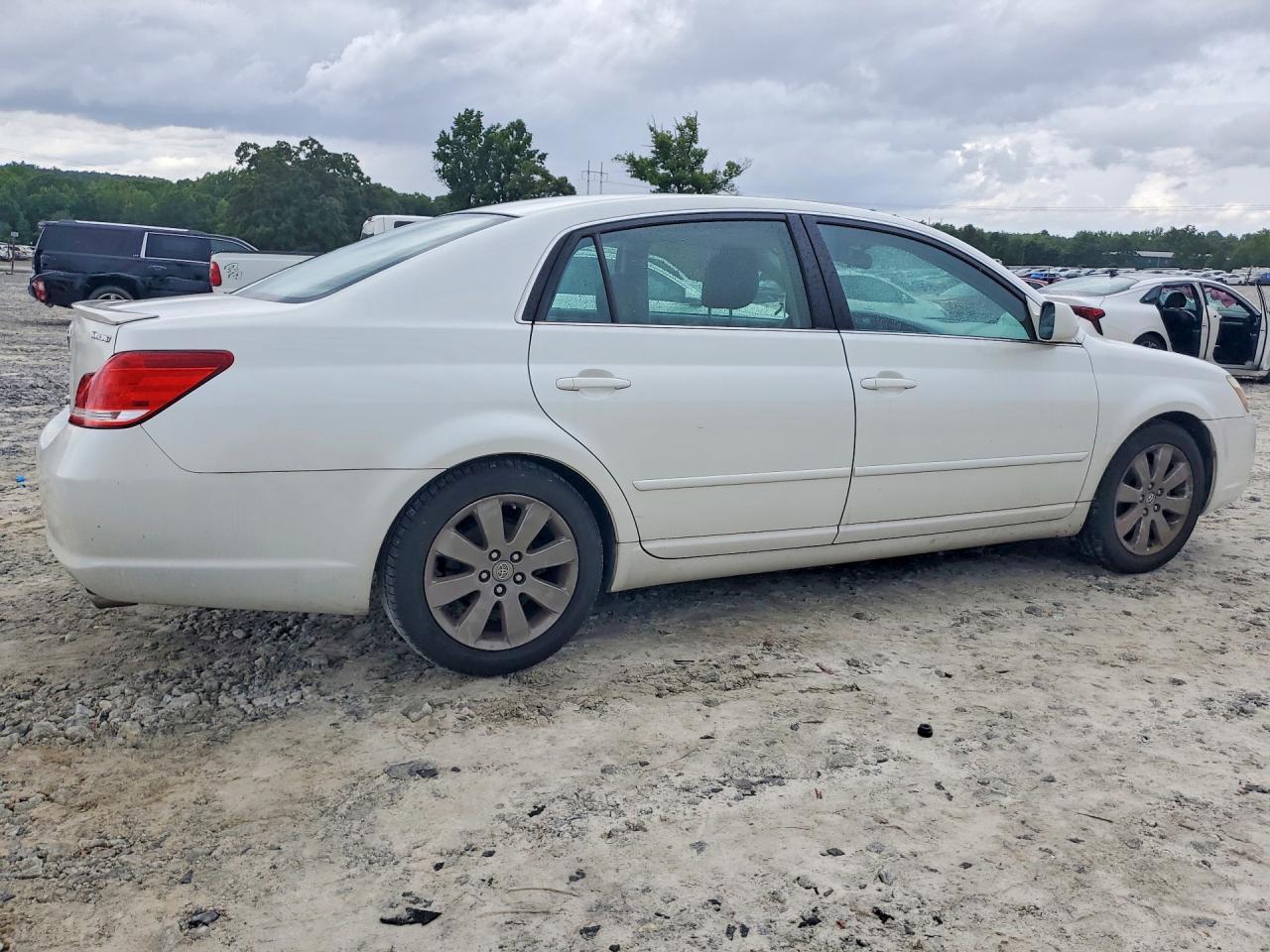 2007 TOYOTA AVALON TOURING — Фото 3 из 12