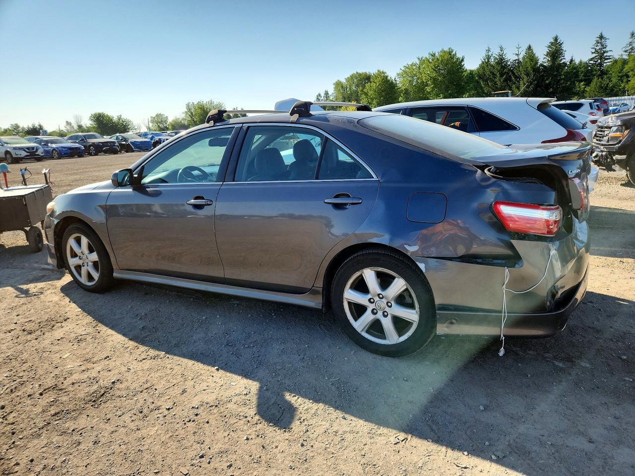 2007 TOYOTA CAMRY LE V6 — Фото 2 из 12