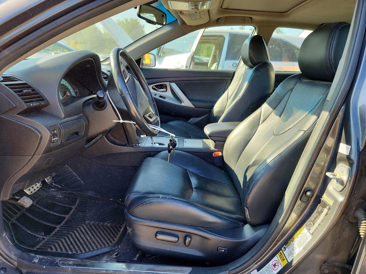2007 TOYOTA CAMRY LE V6 — Фото 7 из 12