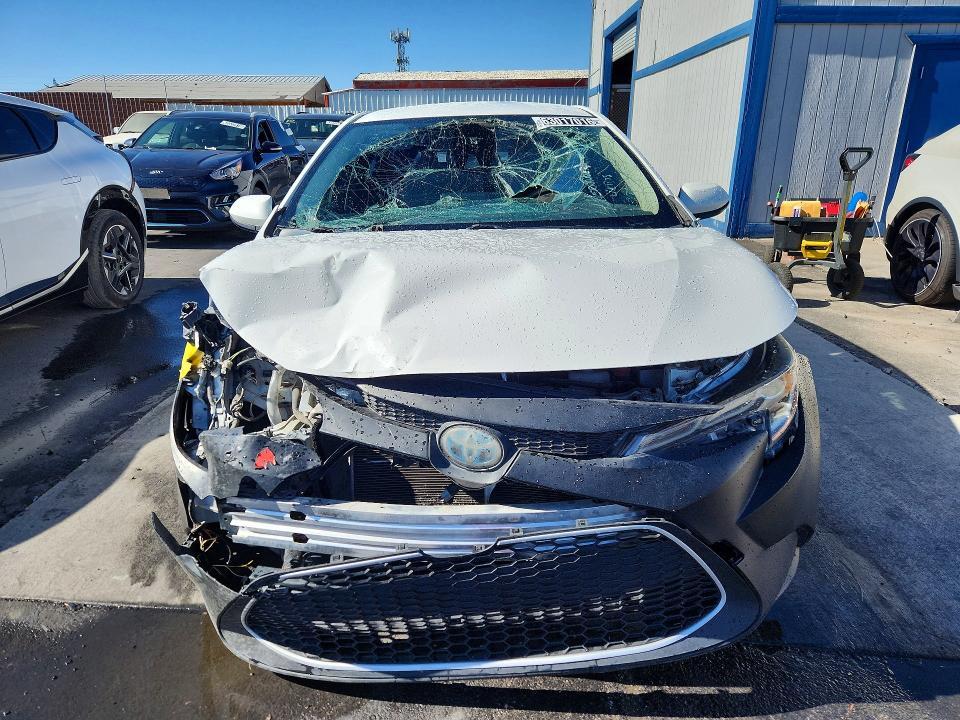 2020 TOYOTA COROLLA LE — Фото 5 из 12