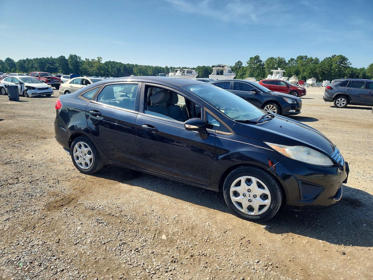 2013 FORD FIESTA SE — Фото 4 из 12