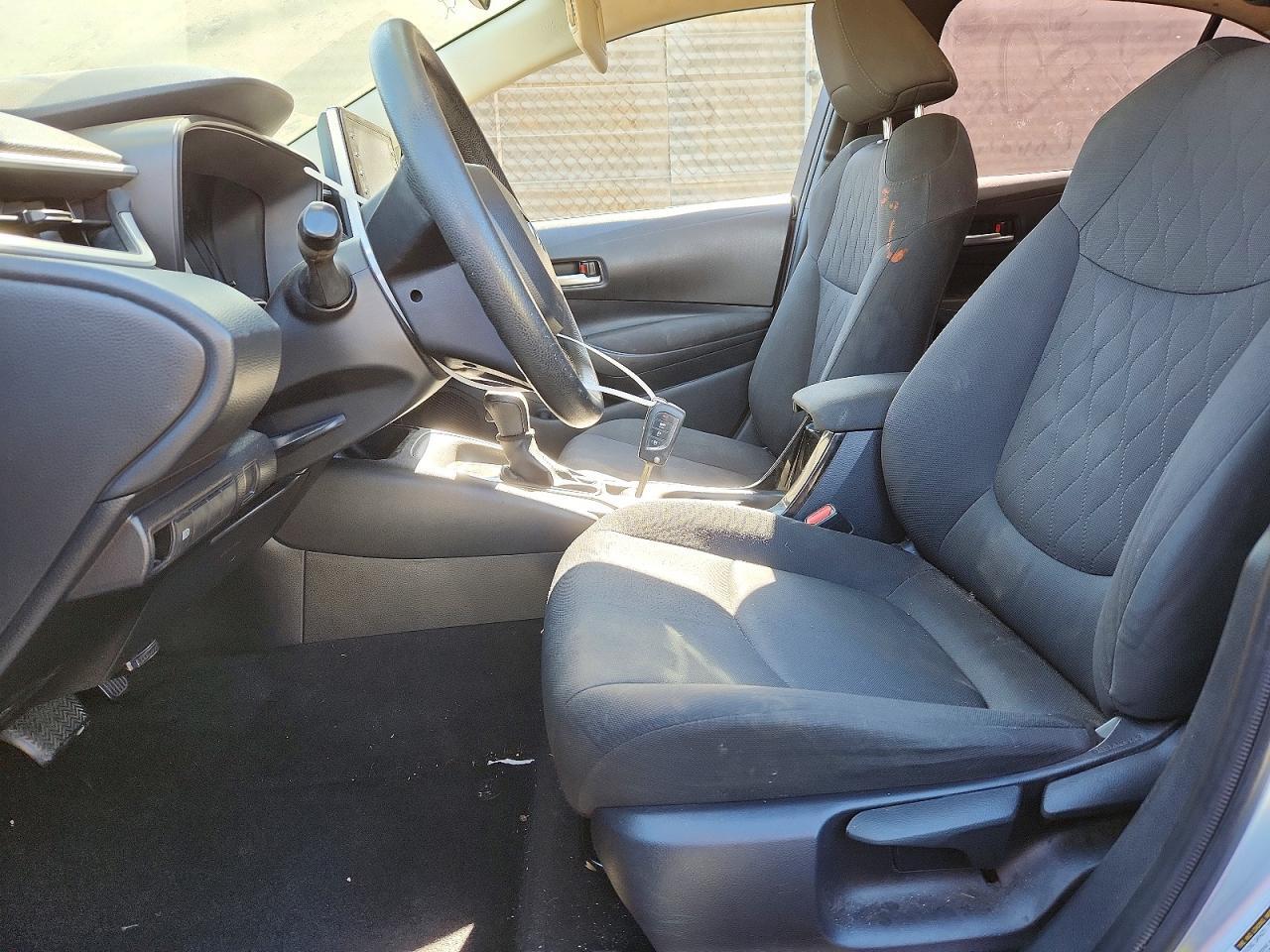 2020 TOYOTA COROLLA LE — Фото 7 из 13