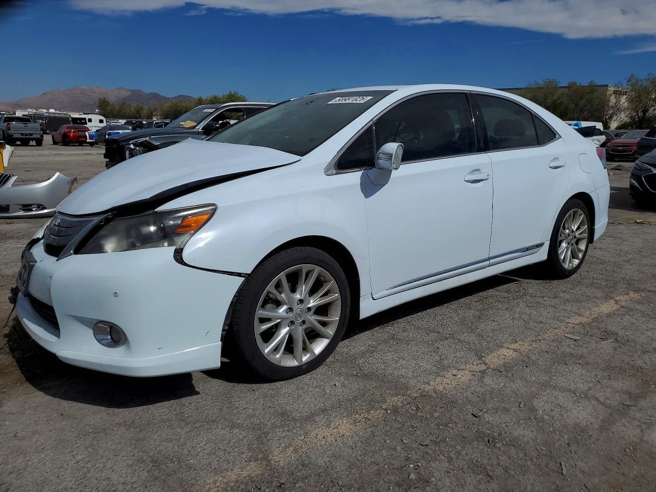 2010 LEXUS HS JTHBB1BA8A2014215
