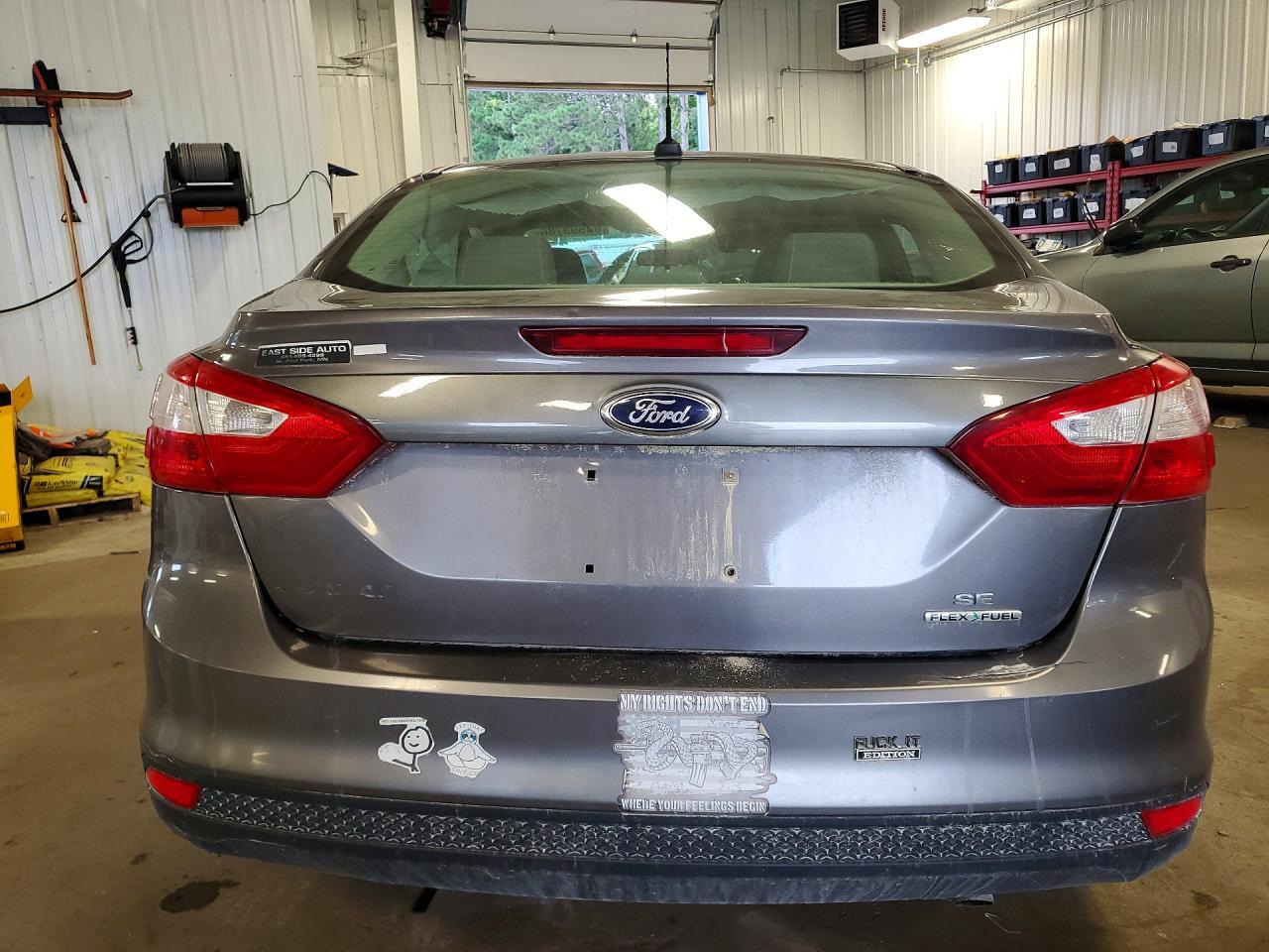 2013 FORD FOCUS SE — Фото 6 из 12