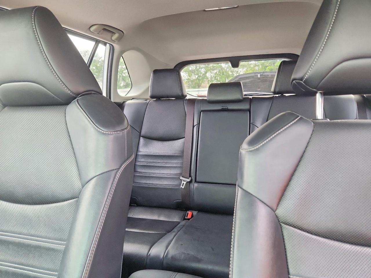 2020 TOYOTA RAV4 LIMITED — Фото 10 из 13