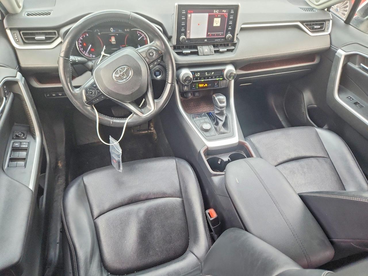 2020 TOYOTA RAV4 LIMITED — Фото 8 из 13