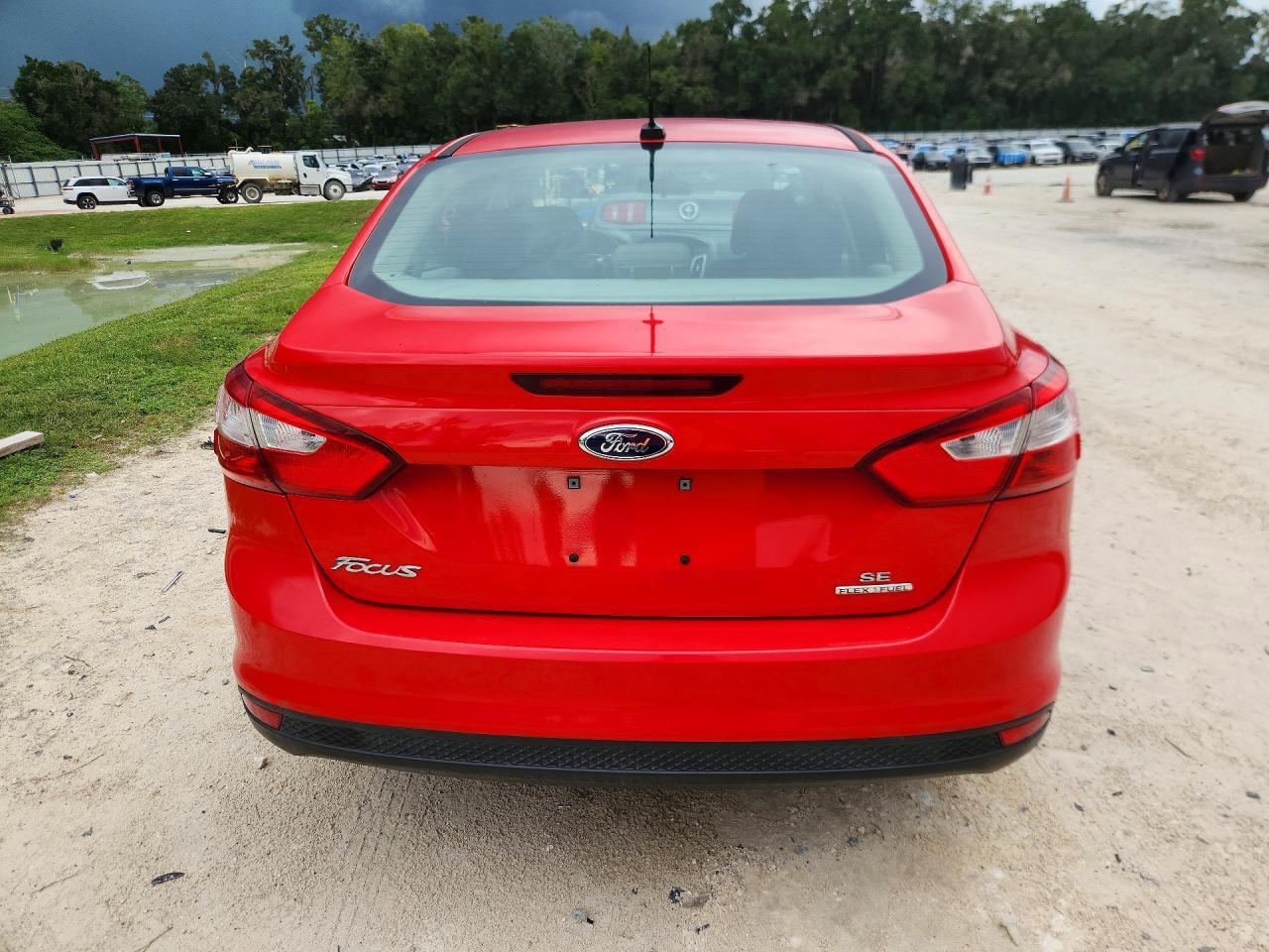 2013 FORD FOCUS SE — Фото 6 из 12