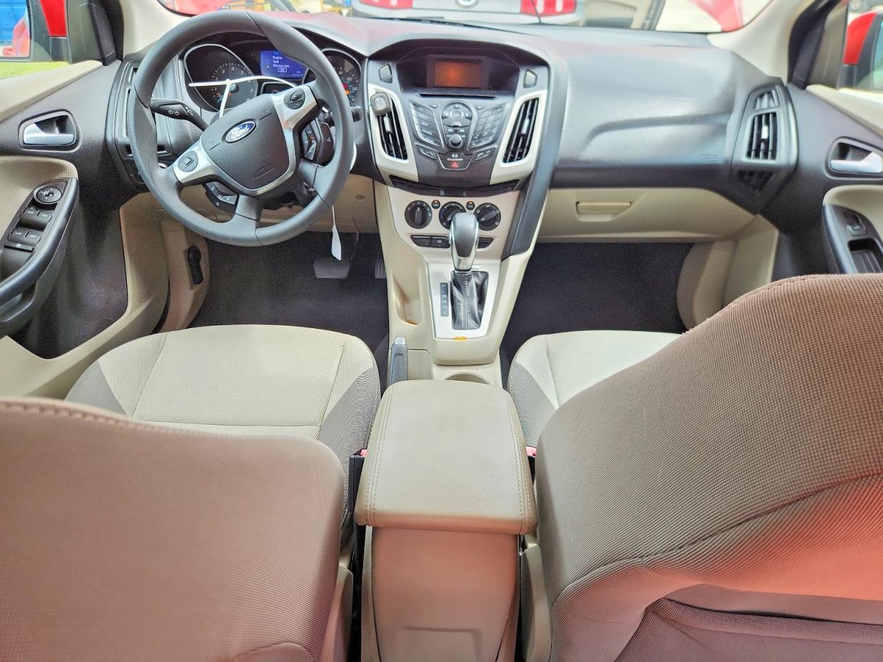 2013 FORD FOCUS SE — Фото 8 из 12