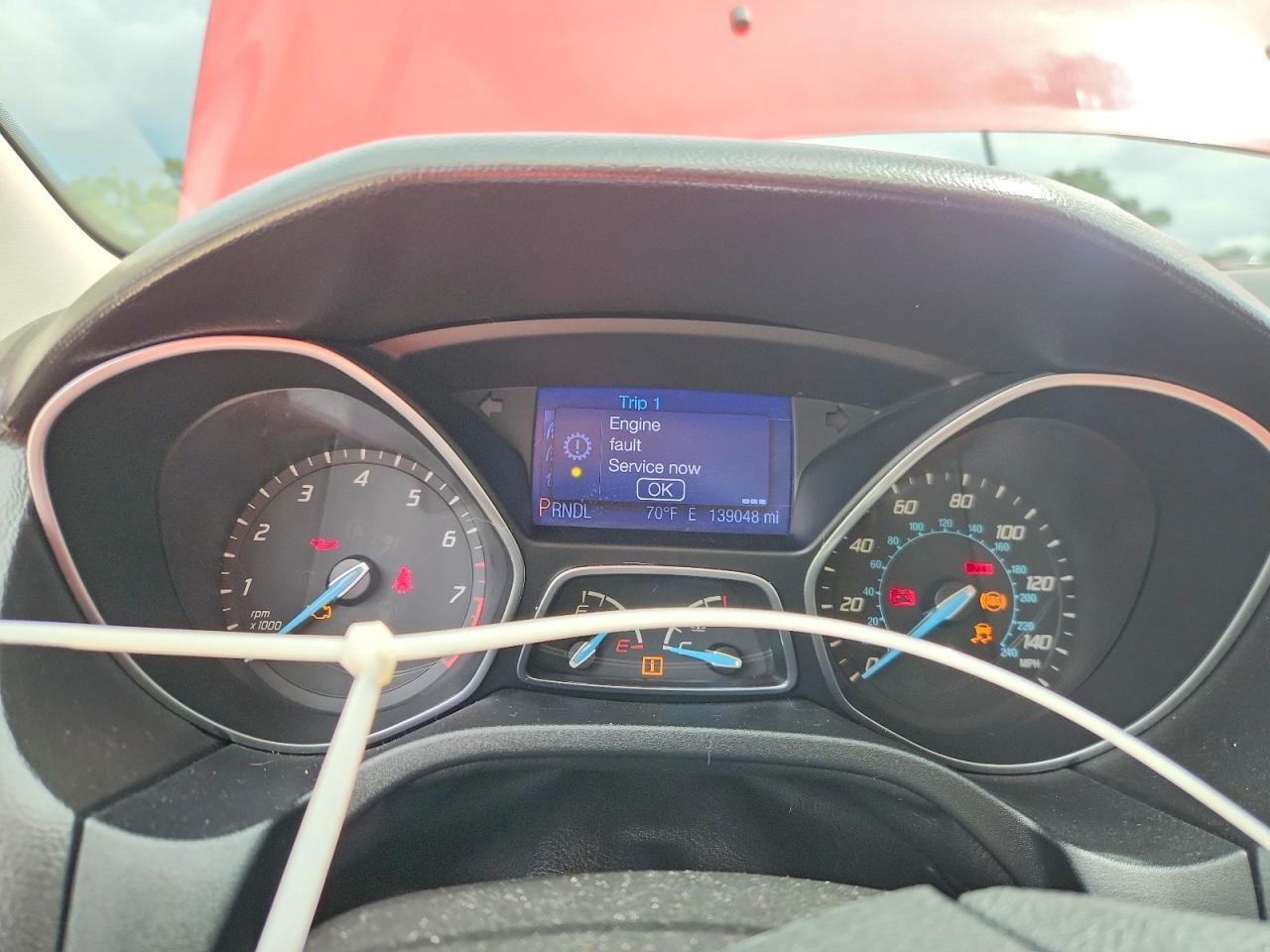 2013 FORD FOCUS SE — Фото 9 из 12