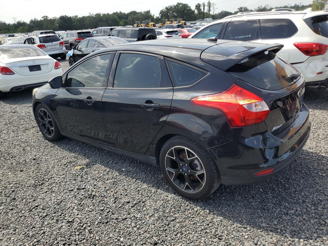 2013 FORD FOCUS SE — Фото 2 из 12