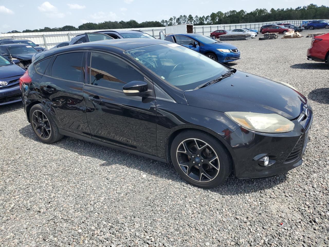 2013 FORD FOCUS SE — Фото 4 из 12