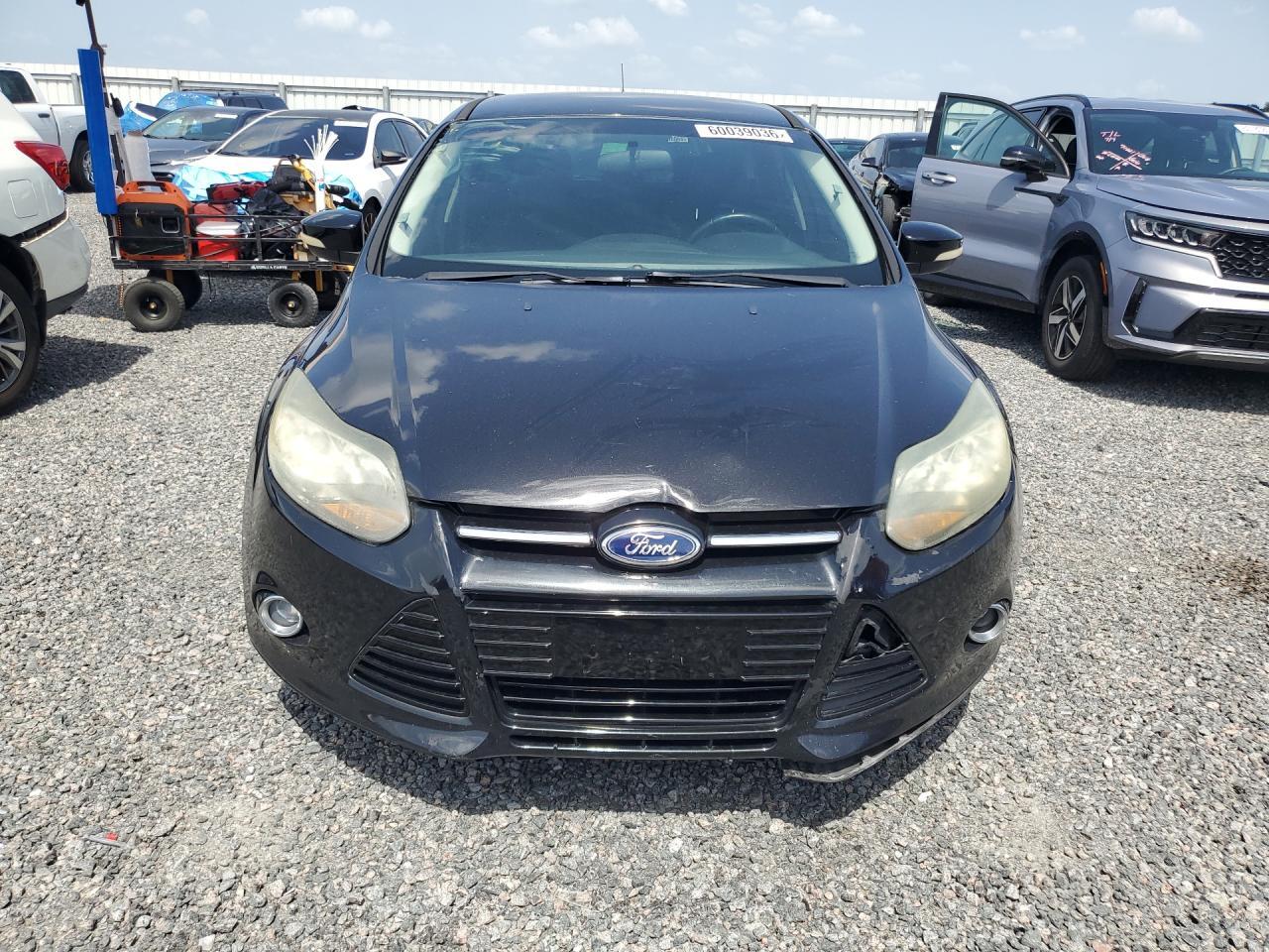 2013 FORD FOCUS SE — Фото 5 из 12