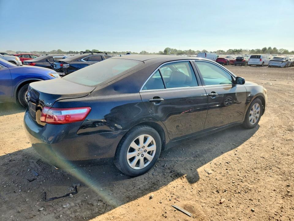 2007 TOYOTA CAMRY XLE V6 — Фото 3 из 12