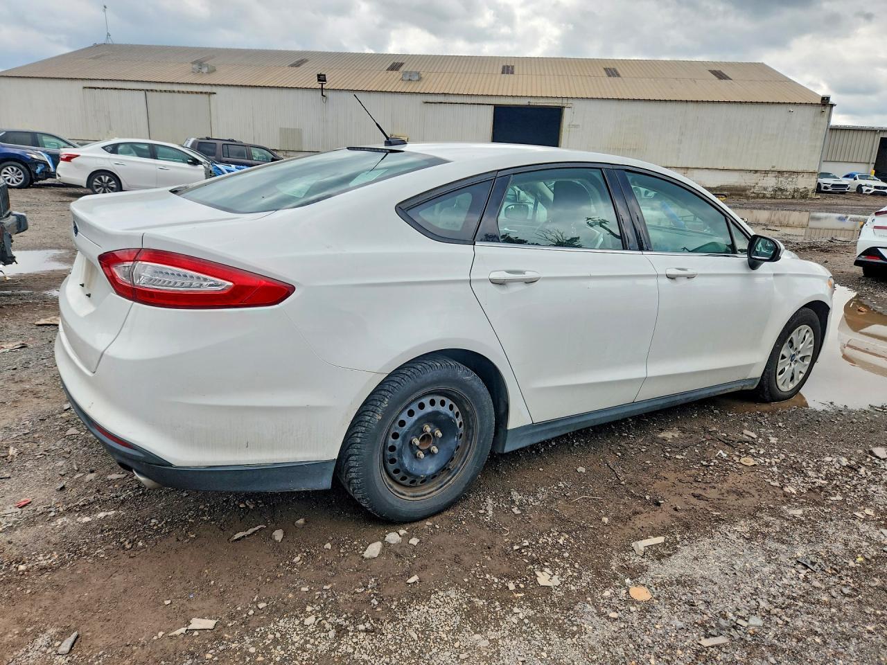 2013 FORD FUSION S — Фото 3 из 12