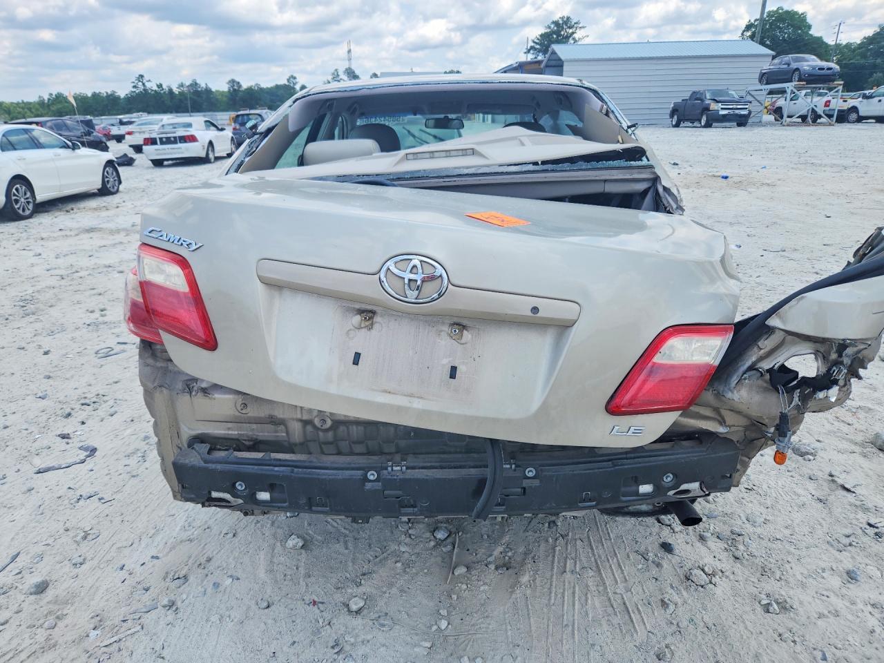 2007 TOYOTA CAMRY LE — Фото 6 из 12