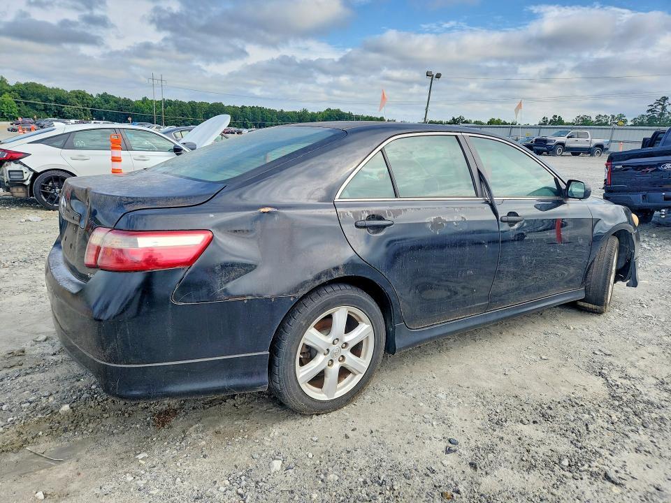 2007 TOYOTA CAMRY SE — Фото 3 из 12