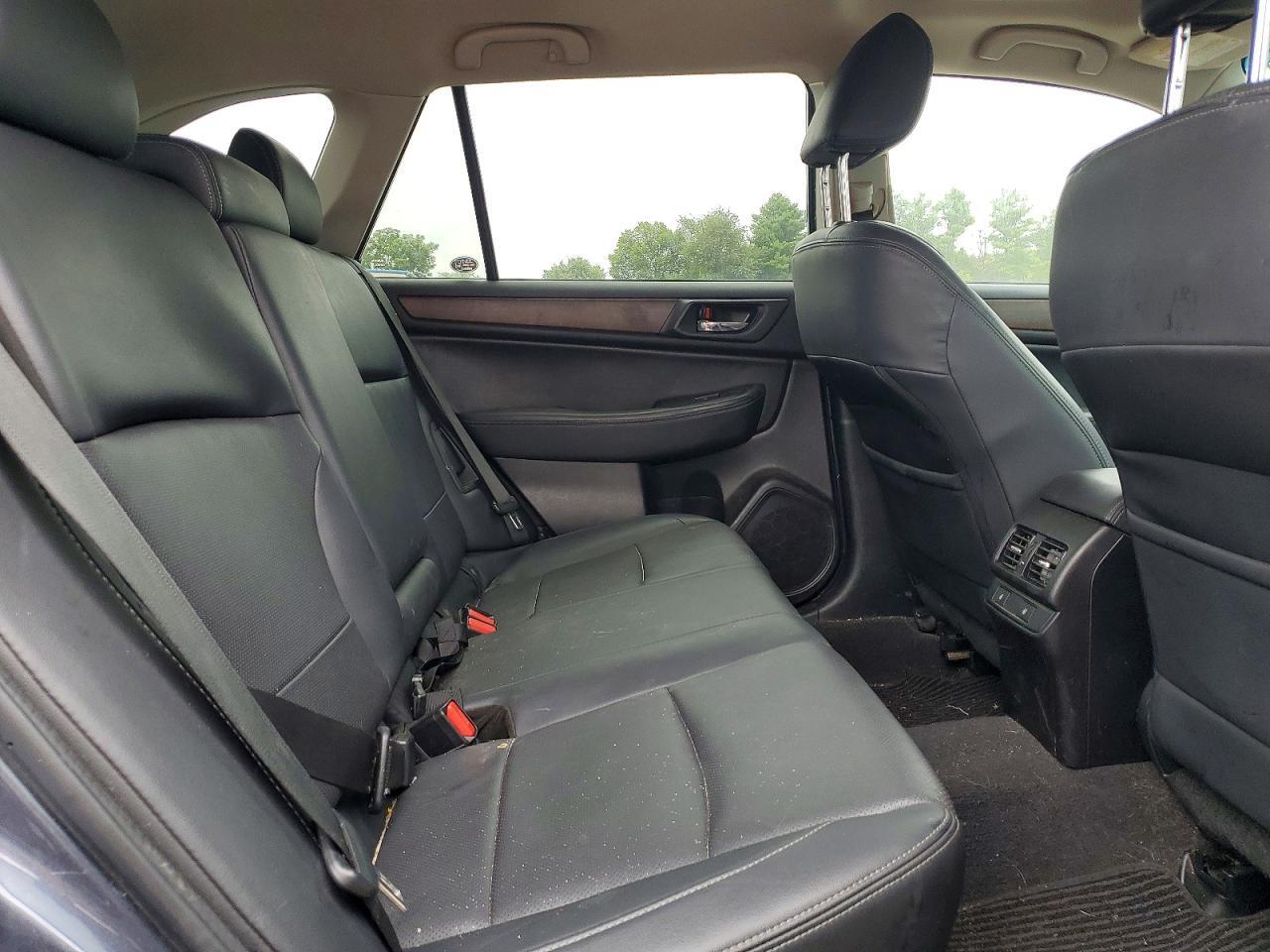 2016 SUBARU OUTBACK 3.6R LIMITED — Фото 11 из 13