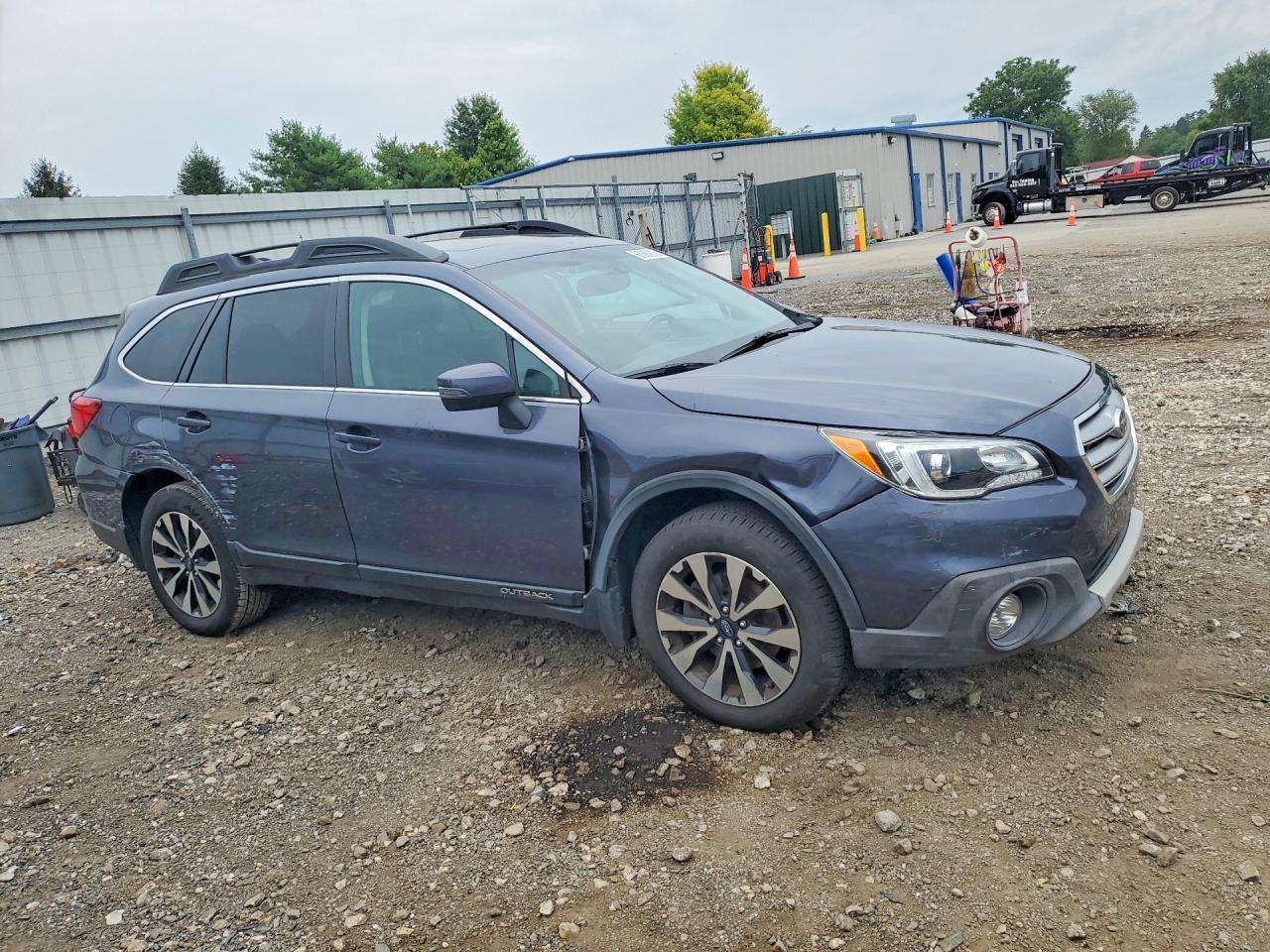 2016 SUBARU OUTBACK 3.6R LIMITED — Фото 4 из 13