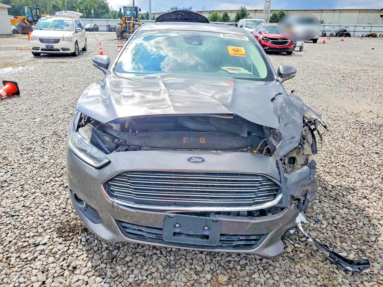 2013 FORD FUSION SE HYBRID — Фото 5 из 12