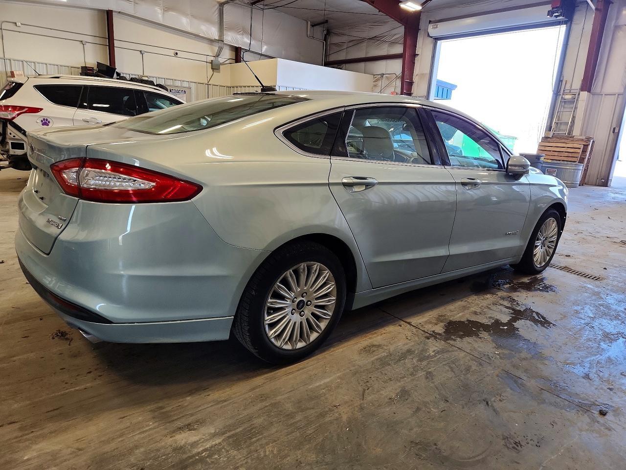 2013 FORD FUSION SE HYBRID — Фото 3 из 13