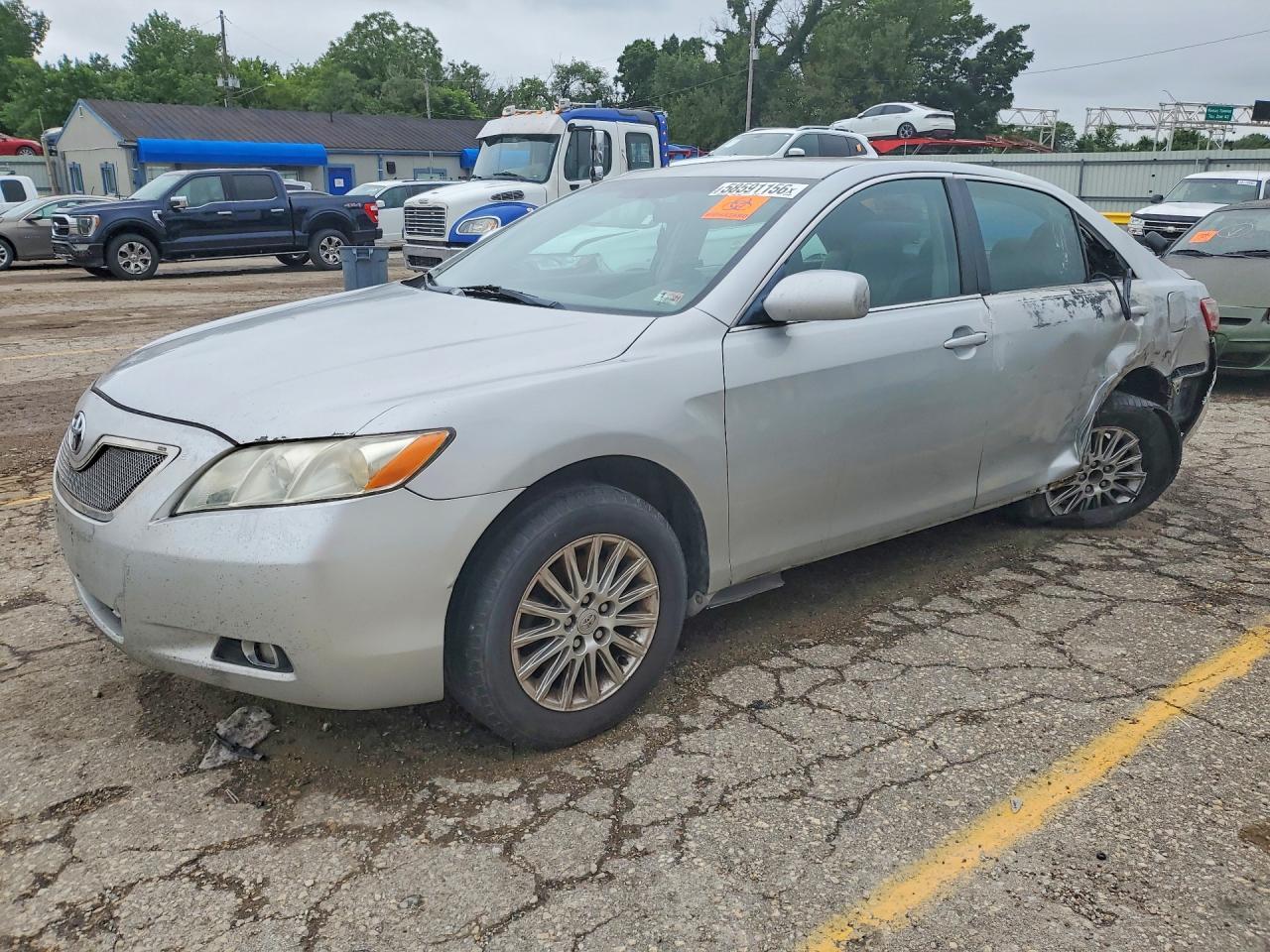 2007 TOYOTA CAMRY LE